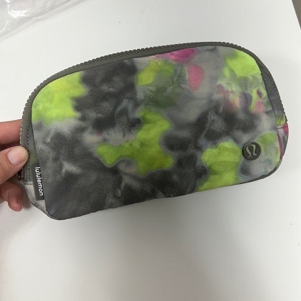 Lululemon everywhere, belt bag, new tie-dye
